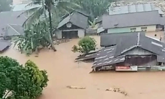Banjir & Longsor di Tapanuli Tengah Sumut