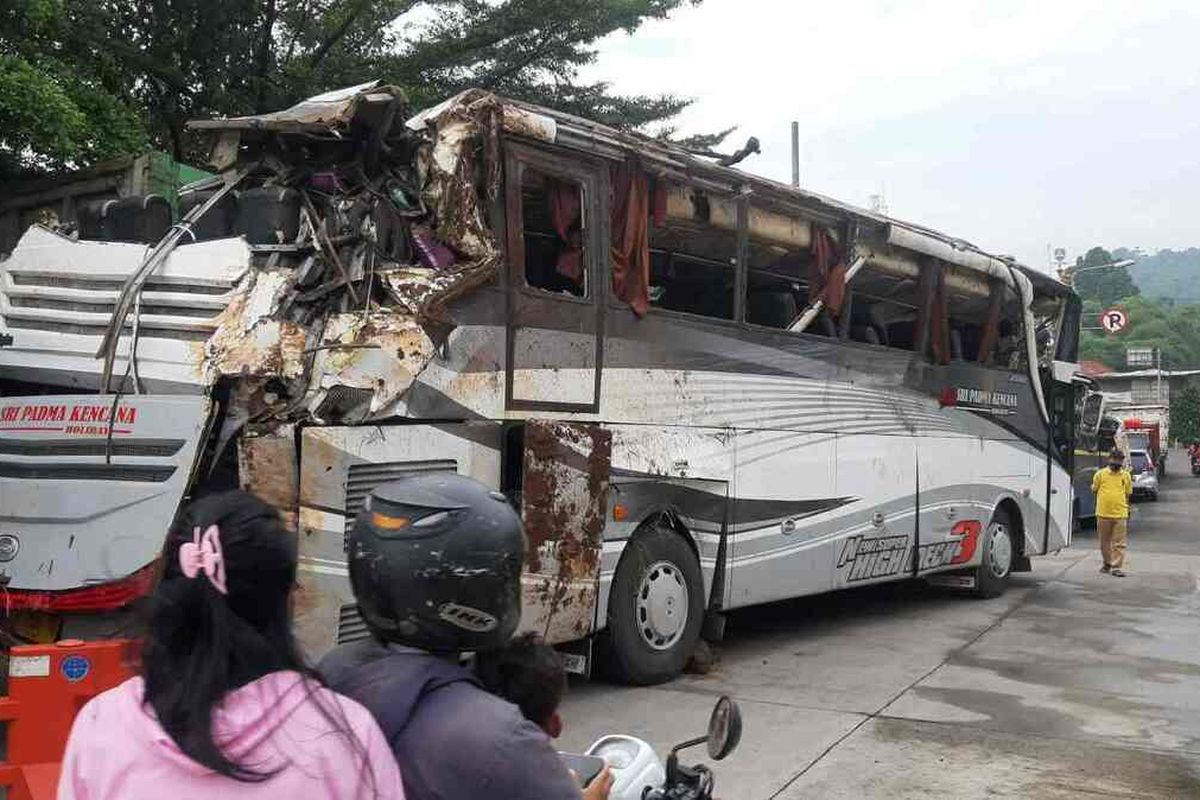 Kecelakaan Bus Chhindwara Tewaskan Sepuluh Penumpang